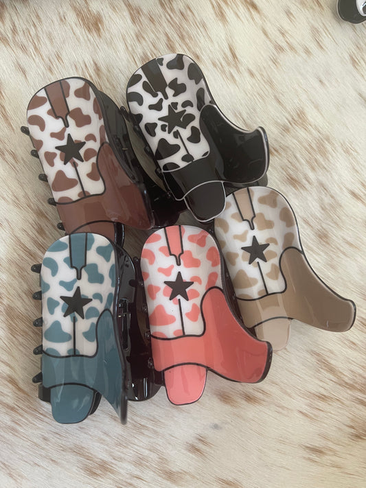 Cowprint Boot Claw Clip